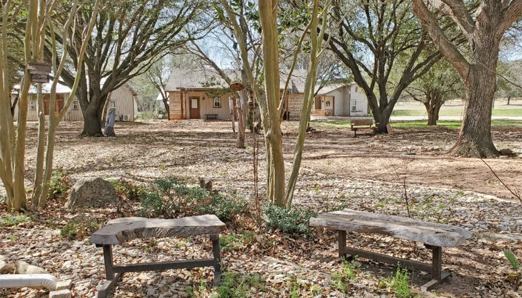 Retreats at casademilagros texas