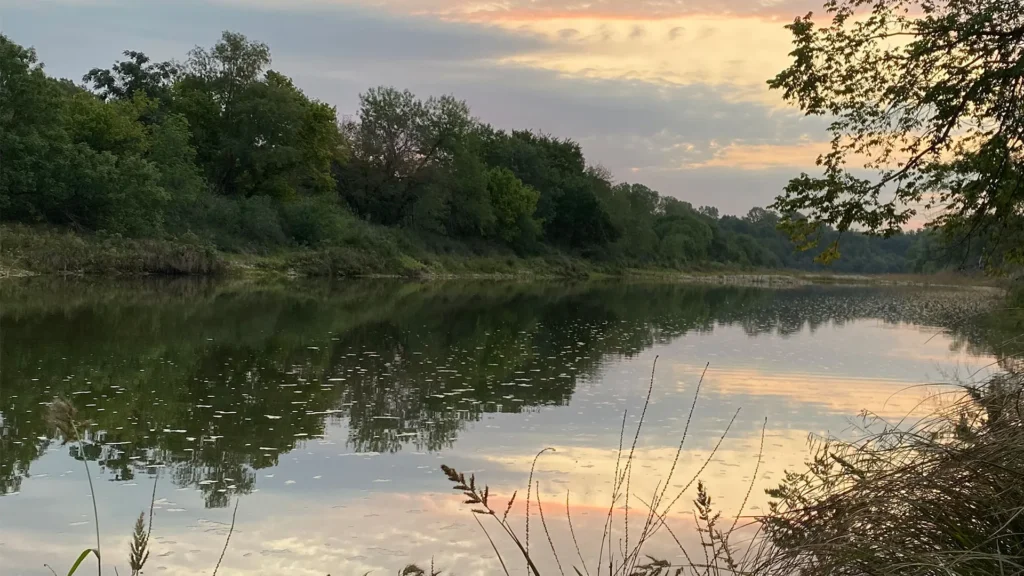 brazos-river-in-front-of-CasaDeMilagros