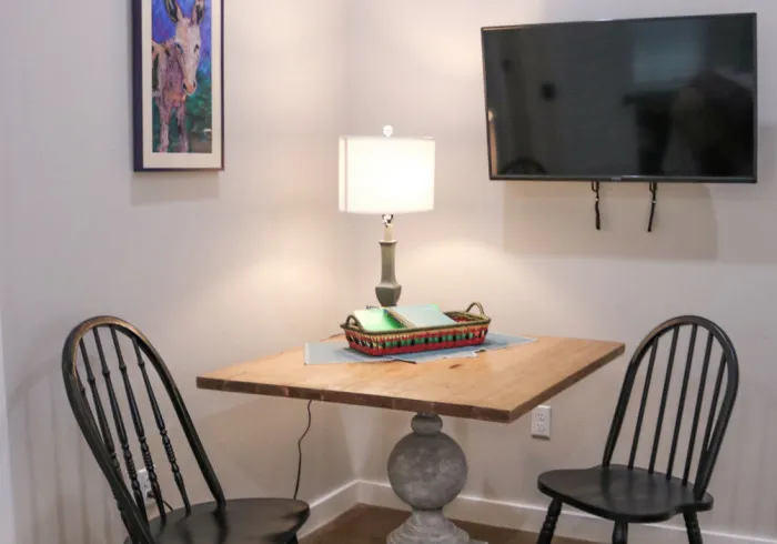 rosemary_sitting_area